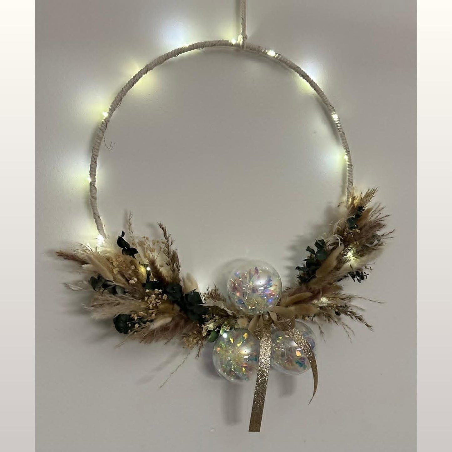 Wanddekoration. Ring mit Trockengräser 50 cm