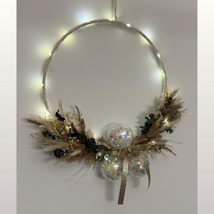 Wanddekoration. Ring mit Trockengräser 50 cm