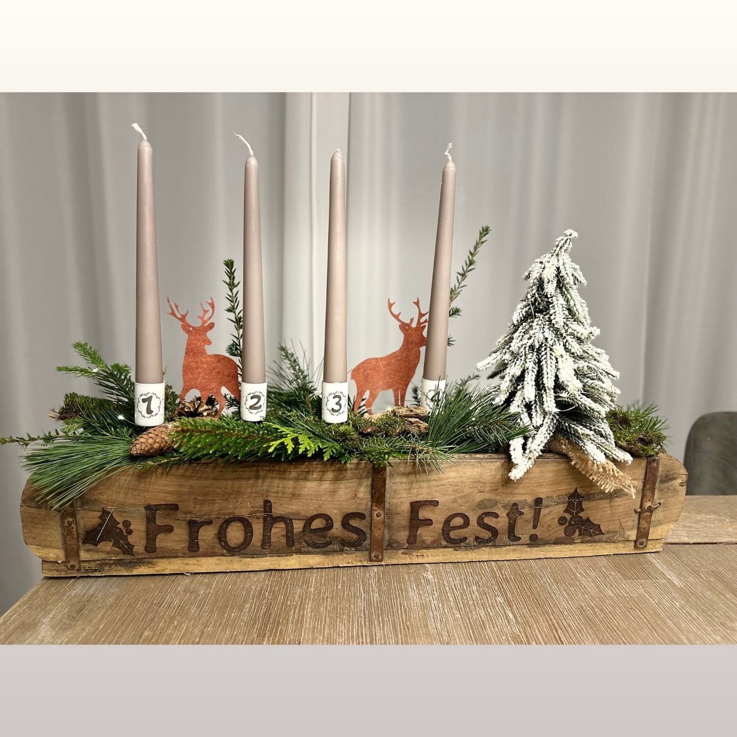 Vintage Adventskranz in Holzoptik