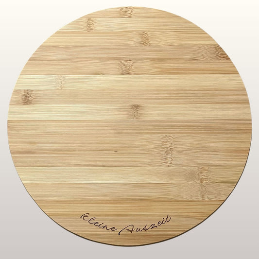 Servierplatte aus Bambus mit personalisierten Spruch