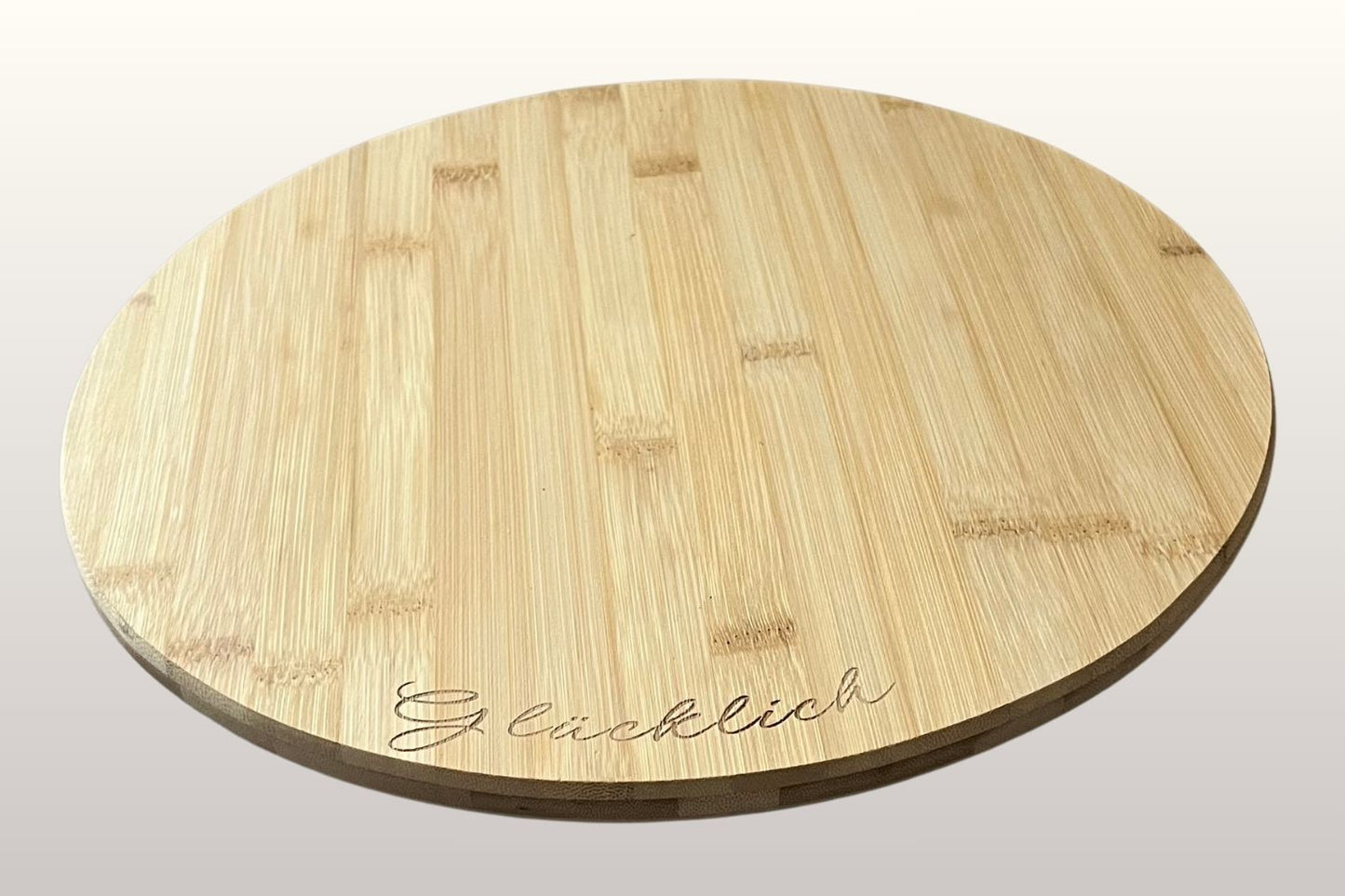 Servierplatte aus Bambus mit personalisierten Spruch