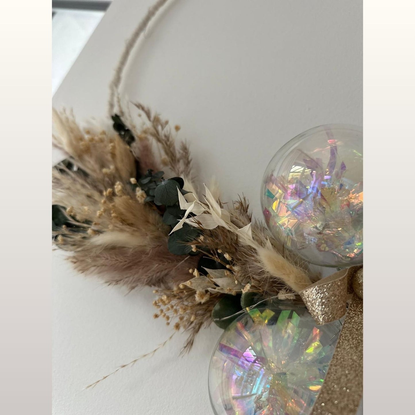 Wanddekoration. Ring mit Trockengräser 50 cm