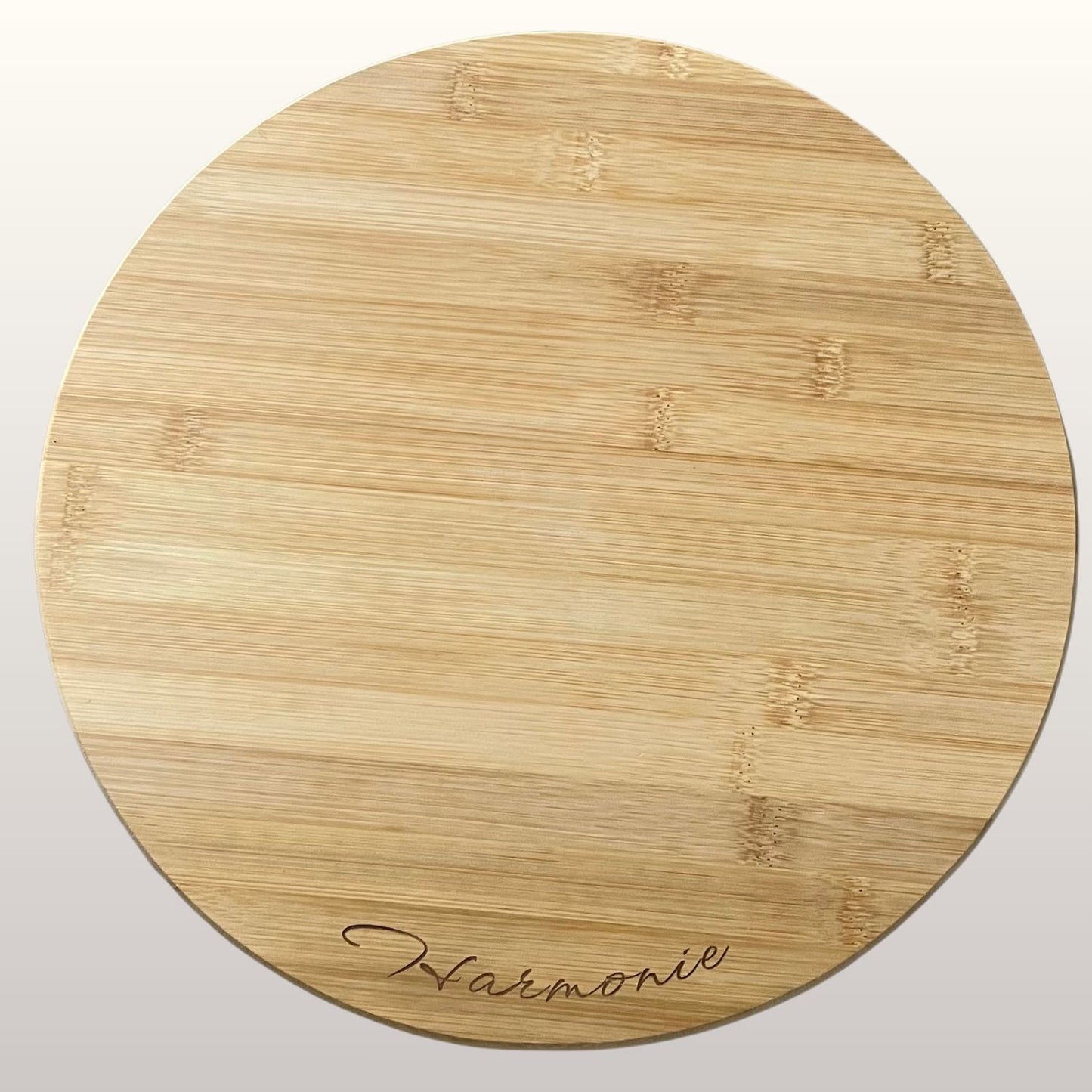 Servierplatte aus Bambus mit personalisierten Spruch